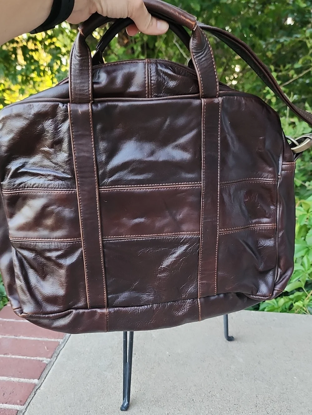 100% Leather Messenger Bag